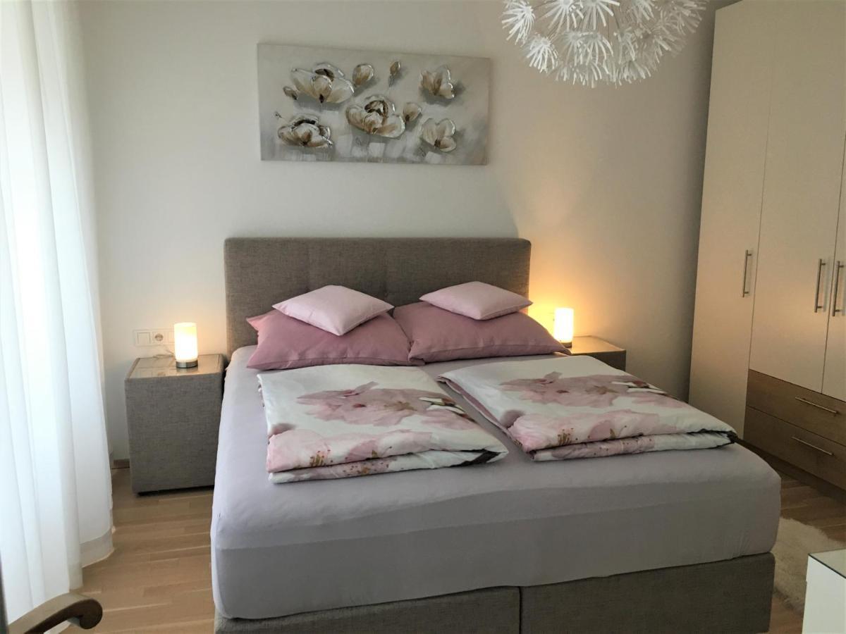 Ferienwohnung Danubia Линц Экстерьер фото