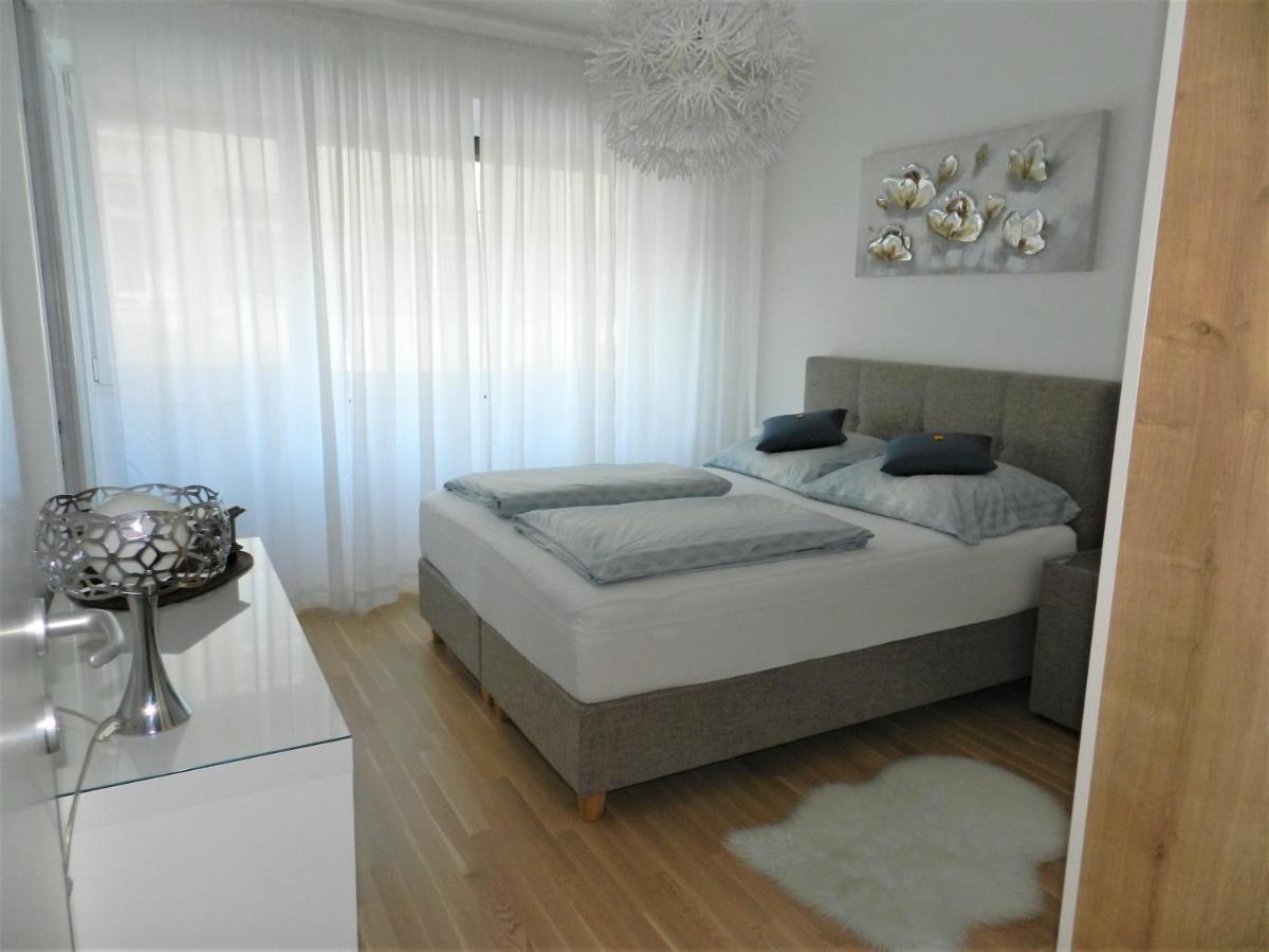 Ferienwohnung Danubia Линц Экстерьер фото