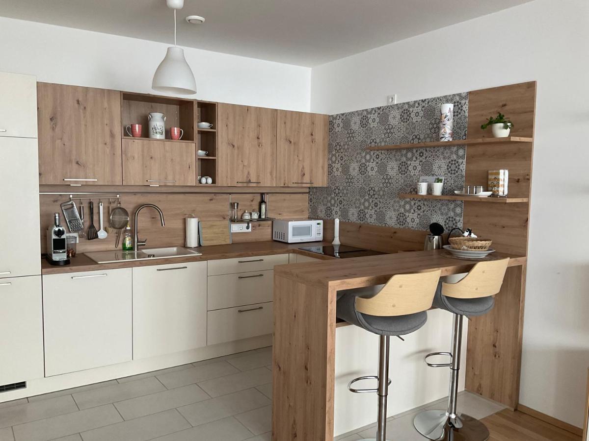 Ferienwohnung Danubia Линц Экстерьер фото