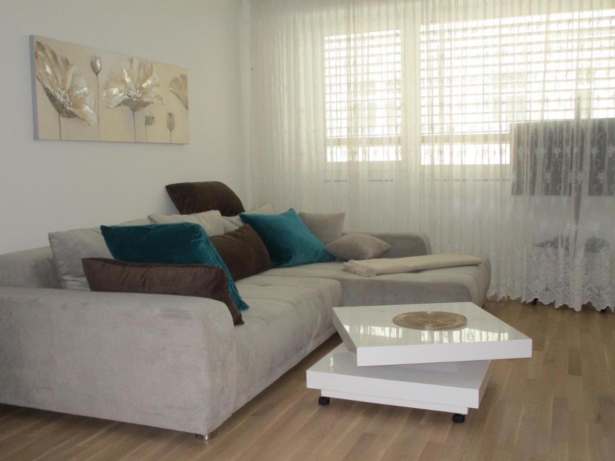 Ferienwohnung Danubia Линц Экстерьер фото